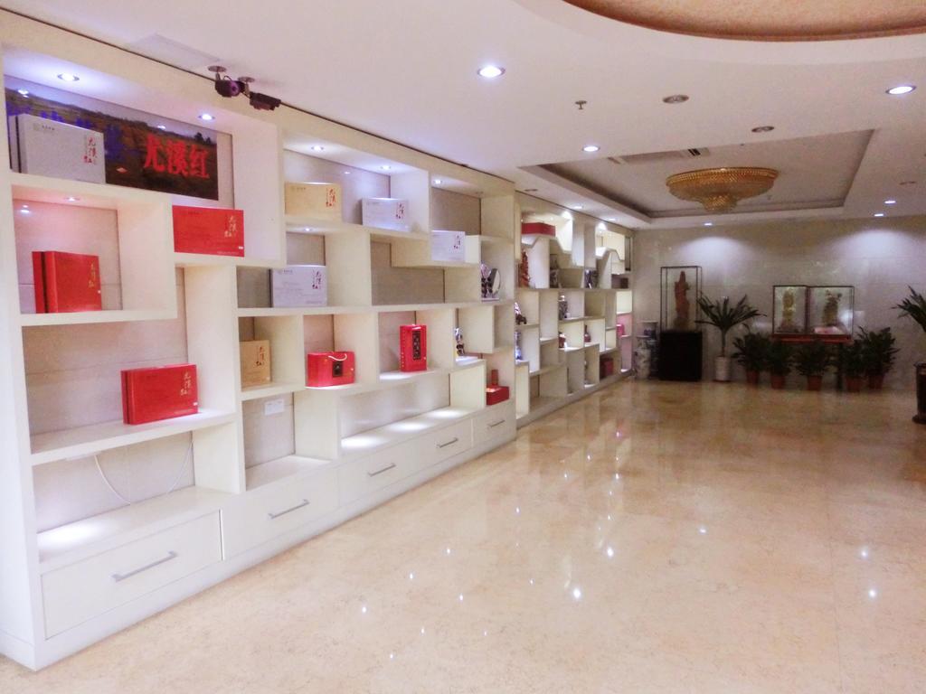 Guangdong Oversea Chinese Hotel Kanton Dış mekan fotoğraf